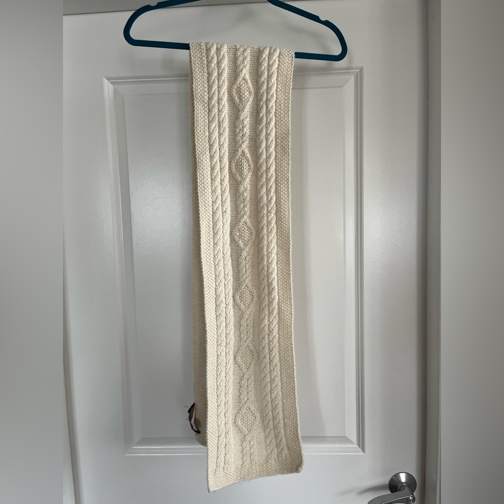 Foxglove Cream Alpaca Scarf